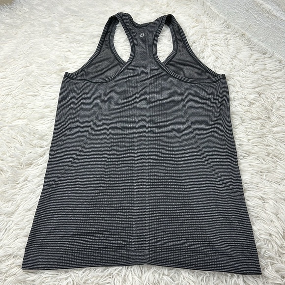 Lululemon Swiftly Tech Tank - Picture 4 of 4